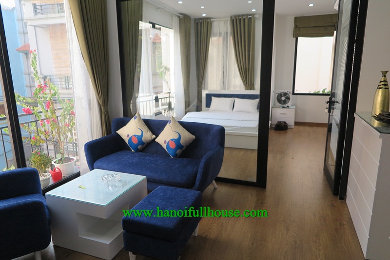 Lovely apartment in Xuan Dieu street, nice balcony , nice furniture for rent.