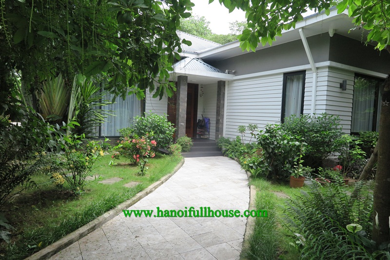 Special villa for rent on Dang Thai Mai street, only one floor, luxury furniture and equipment.