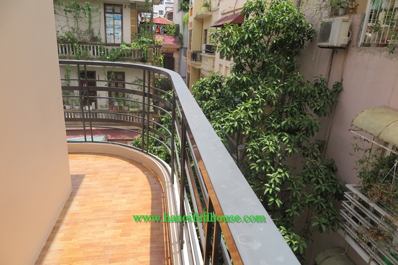 Serviced apartment with one bedroom, furnished in Ly Nam De for rent