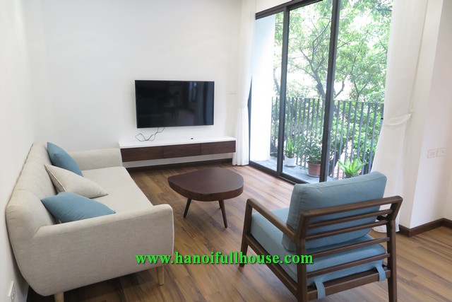 Căn hộ 2 phòng ngủ siêu đẹp phố Đặng Thai Mai cho thuê.