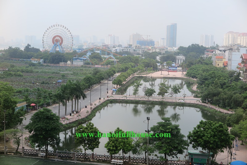 Brand new 02 bedrooms apartment in Tay Ho, Ha Noi 