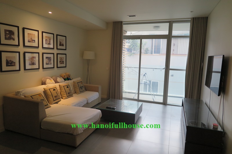 Watermark apartment building - Lac Long Quan, 02 bedrooms with modern furniture