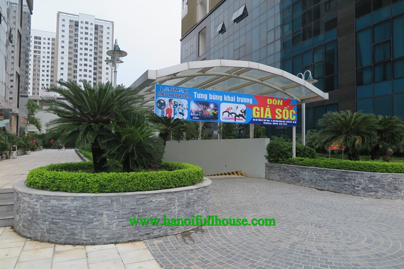 Looking for a stylist apartment in modern design to rent with 02 beds in Ngoai Giao Doan