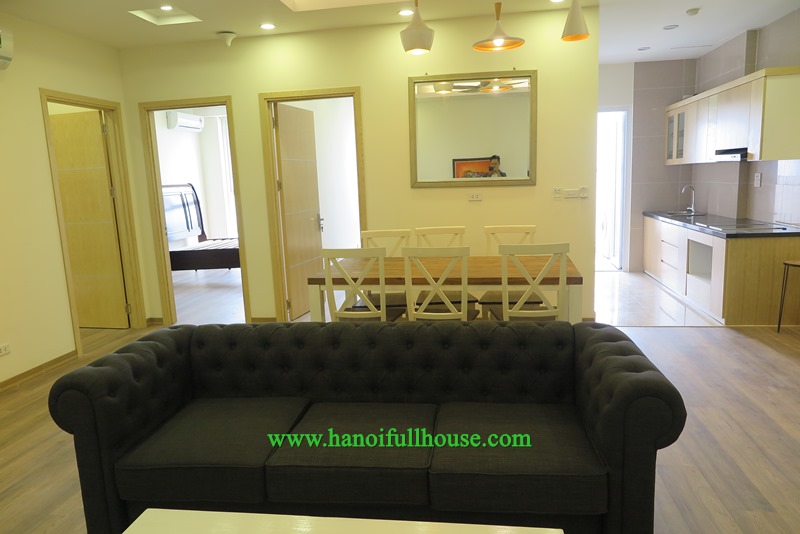 Căn hộ 3 phòng ngủ view hồ Tây, cầu Nhật Tân mang phong cách Châu Âu cho thuê trong khu đô thị Ngoại Giao Đoàn