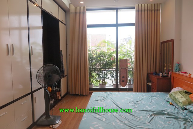Good 4-bedroom house in Long Bien, Hanoi for lease. We are a Long Bien housing agency