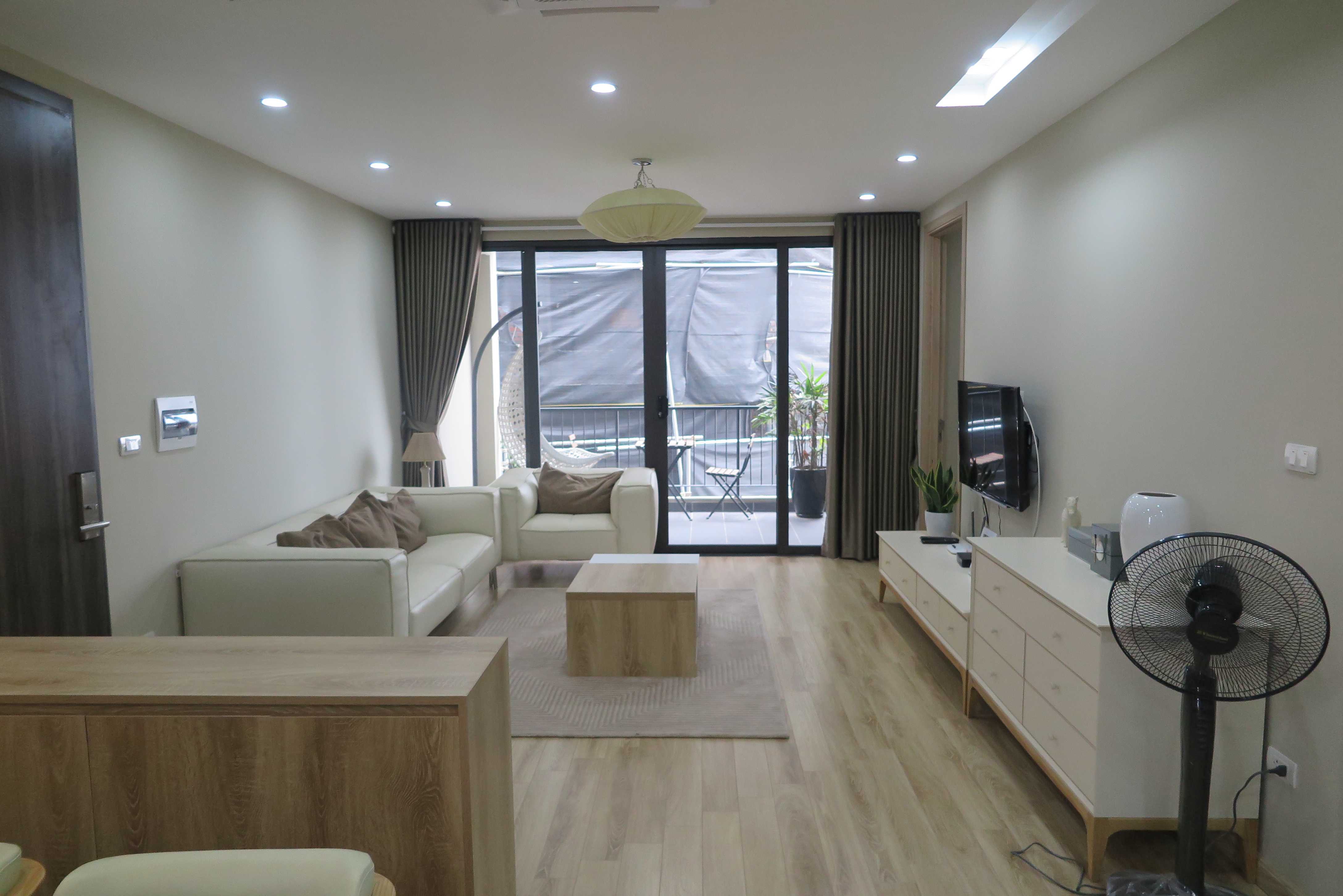 Serviced apartment  with West Lake view, European style in Vong Thi, Tay Ho dist for rent