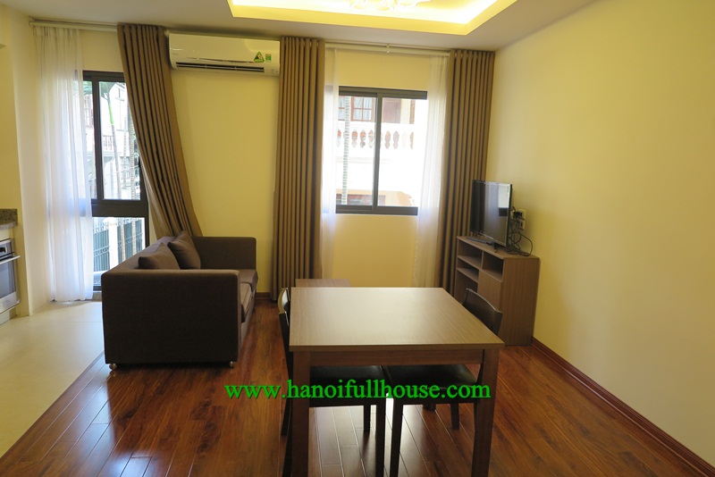 Studio apartment in To Ngoc Van, good furniture and equipments. 