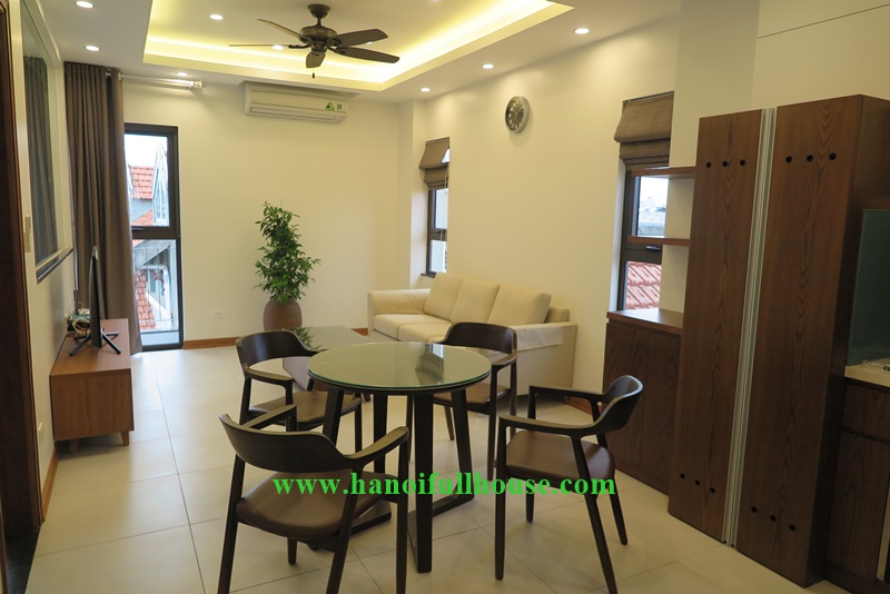 Good service apartment in Hanoi, 02 bedrooms, a lots of light for rent