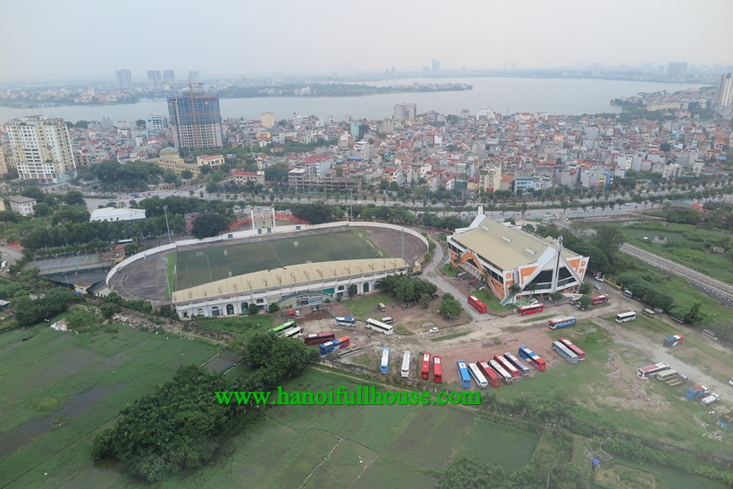 Big size apartment renovated to rent with 3 bedrooms on high floor on Vo Chi Cong