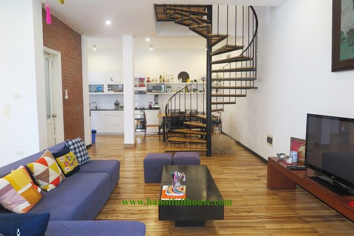 Căn hộ Duplex ấm cúng, cổ điển phong cách Pháp với 2 phòng ngủ cho thuê ở Đặng Thai Mai