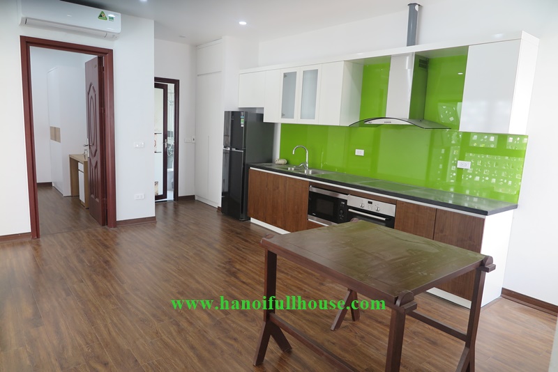 01 bedroom service apartment with full of light on Au Co street , Tay Ho, Ha Noi 