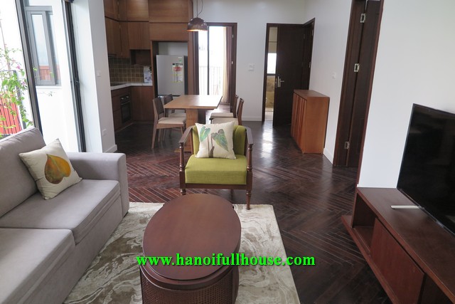 Cho thuê căn hộ dịch vụ 2 phòng ngủ đầy đủ nội thất và dịch vụ phố Đặng Thai Mai, Tây Hồ, Hà Nội
