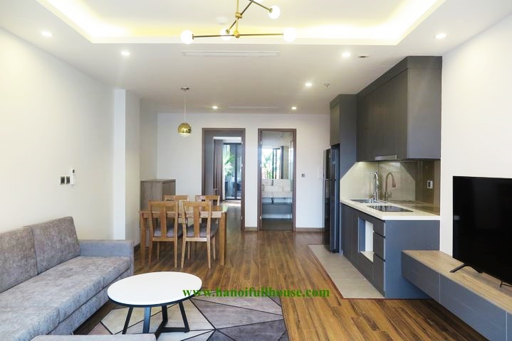Căn hộ dịch vụ một phòng ngủ siêu rộng, tuyệt đẹp sát hồ Tây cho thuê