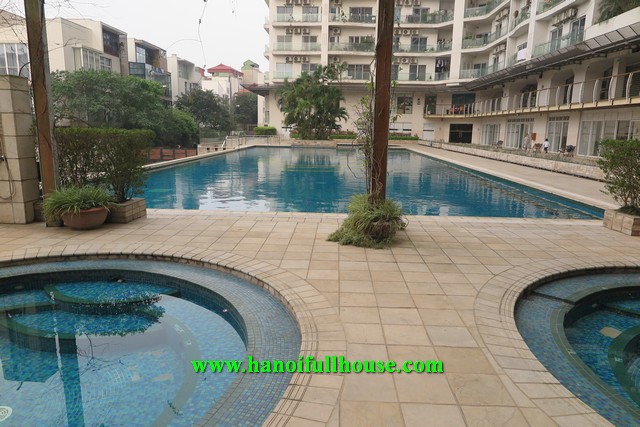 Cho thuê căn hộ tuyệt đẹp 4 phòng ngủ đầy đủ đồ tại Golden Westlake, giá hợp lý.