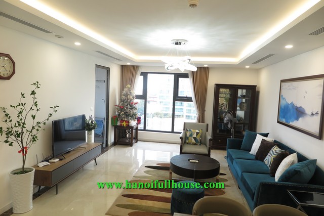 Luxurious 3-bedrom apartment in D' Le Roi Soleil - Quang An for rent.