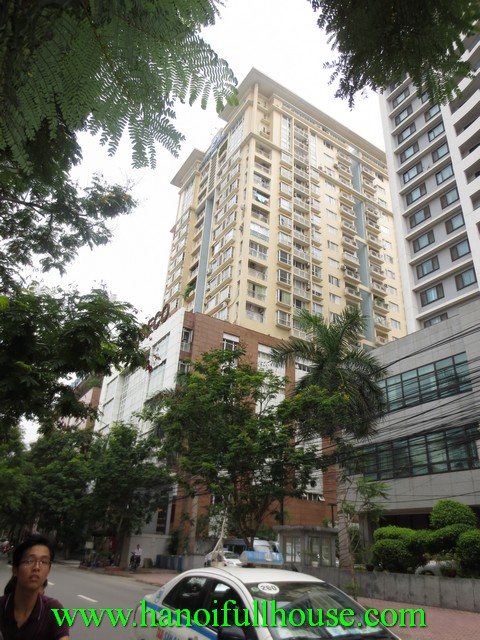 3 bedroom apartment for rent in Ngoc Khanh street, Ba Dinh dist, Hanoi