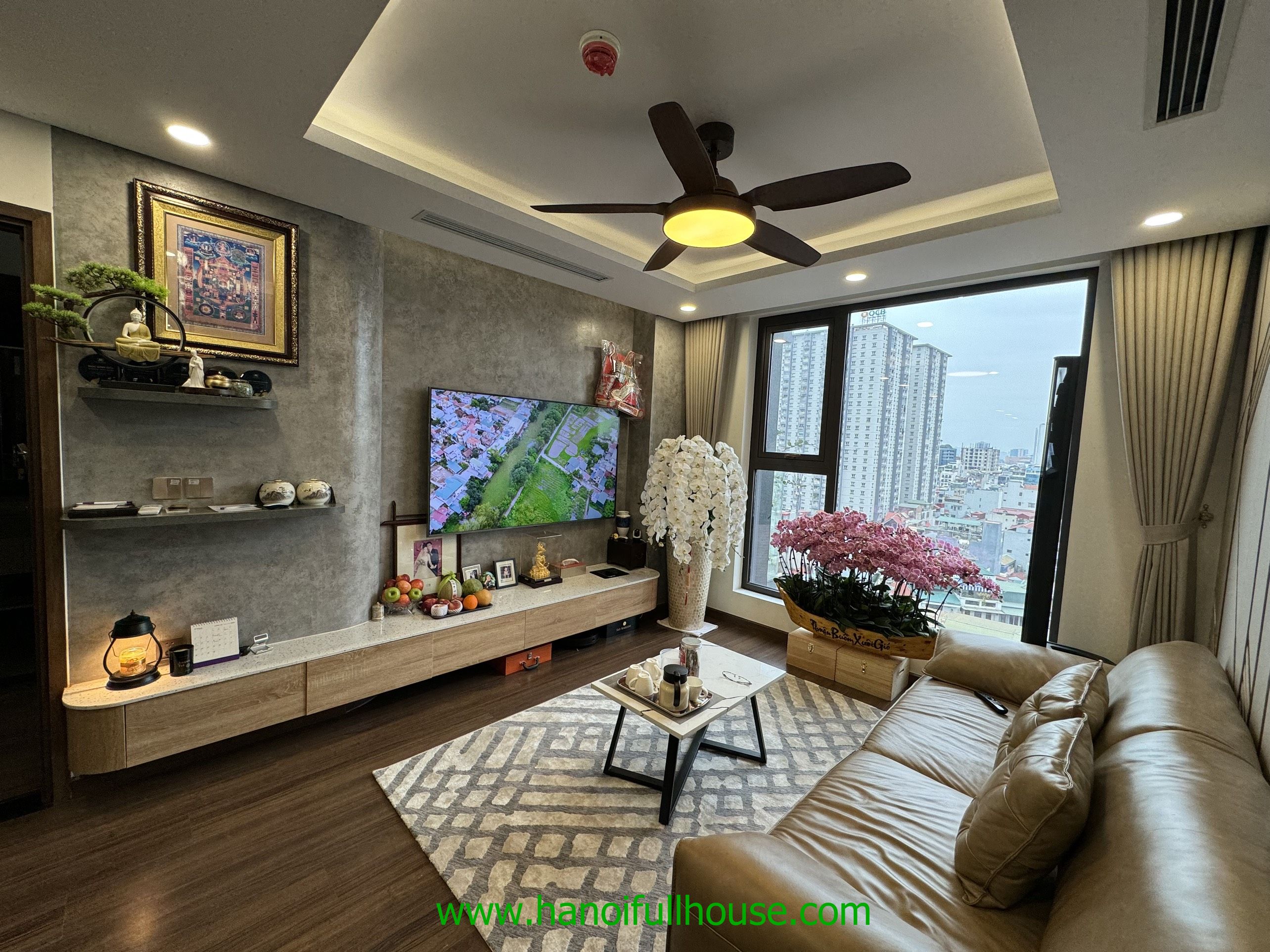 For rent modern 2 bedroom apartment with fully furnished in Green Diamond Lang Ha