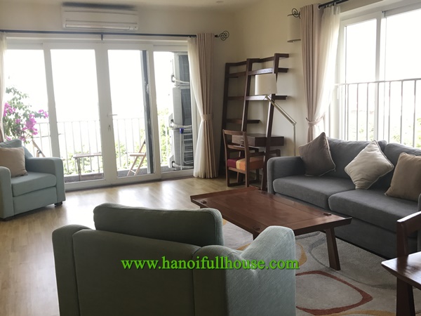 A large and luxury service apartment with 3 bedroom for lease in Tay Ho