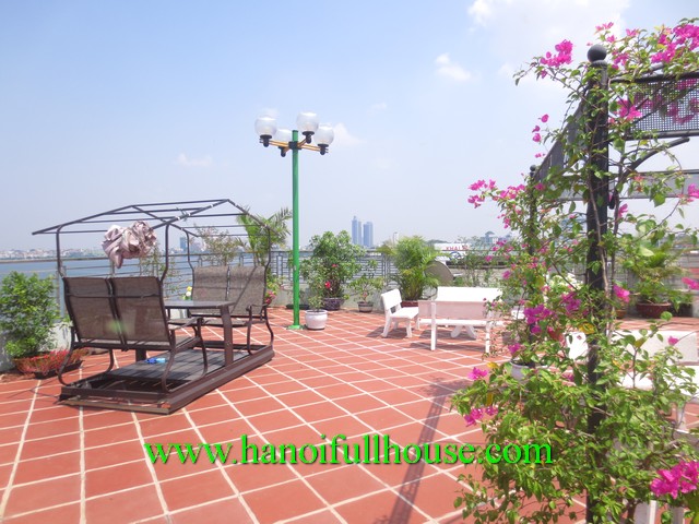 Great view serviced apartment with large terrace face to West Lake area