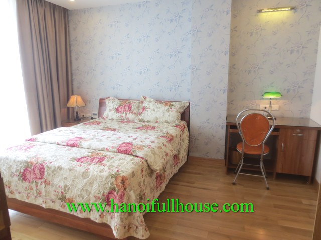 High quality serviced apartment nearby Vincom Tower & Thong Nhat park for rent