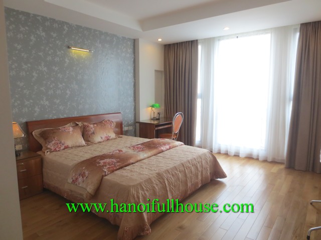 Brand-new serviced apartment nearby Hanoi Vincom tower for rent
