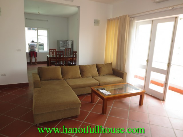 Beautiful serviced apartment for rent in Nghi Tam village, Tay Ho dist, Ha Noi, Viet Nam