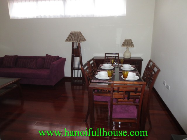 One bedroom beautiful serviced apartment for rent near Truc Bach Lake, Ba Dinh dist, Hanoi