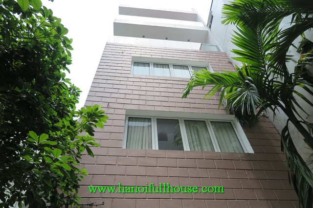 Ha noi serviced apartment with 2 bedroom for rent in Hai Ba Trung district, neary Ha Noi Vincom tower