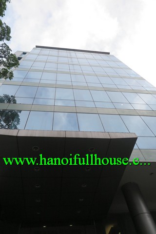 Văn phòng chuyên nghiệp cho thuê giá rẻ ở trung tâm quận Hoàn Kiếm, HN