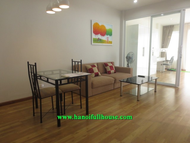 Fully furnished bright apartment 01 bedroom in Kim Ma str, Ba Dinh dist