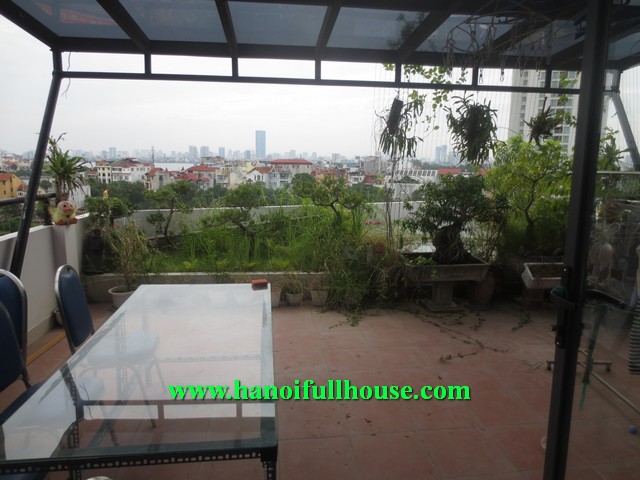 Penthouse 2 bedroom with nice garden and terrace for rent, cheap rental price 800$/month