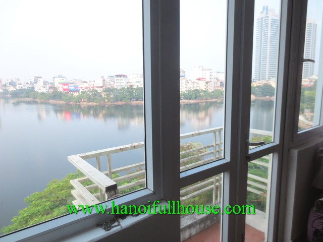 Rental a Truc Bach lake view apartment with full furniture