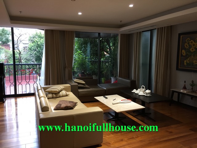 4 WC, 3 Bedroom excellent luxurious serviced apartment rental in Hanoi centre, Vietnam