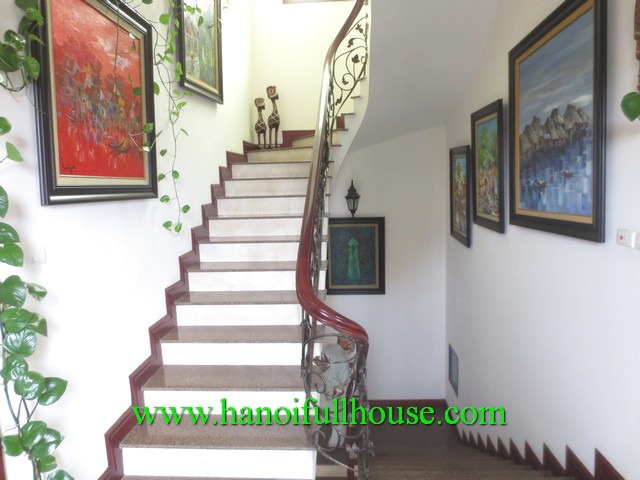 Very luxury serviced apartment for rent in Hanoi Centre