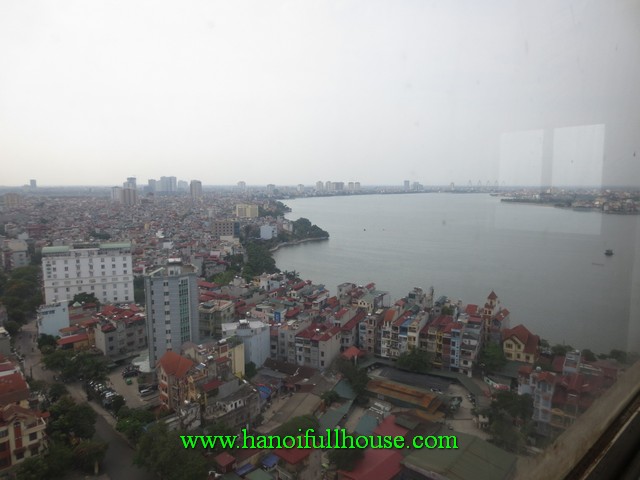 Lake view apartment with 3 bedroom for rent in Tay Ho dist, Ha Noi city, Viet Nam