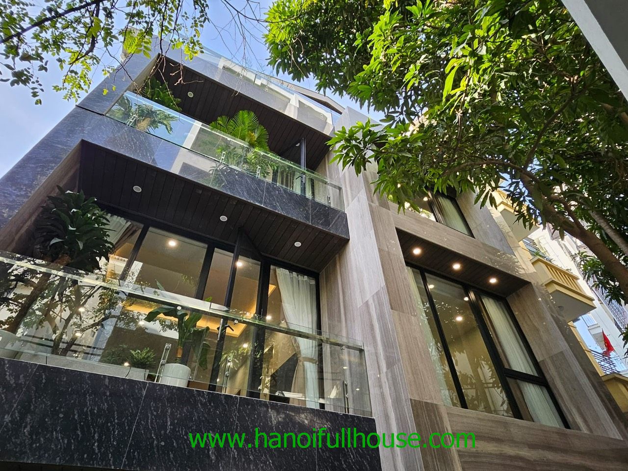 Modern nice house with 4 bedrooms in West lake for lease