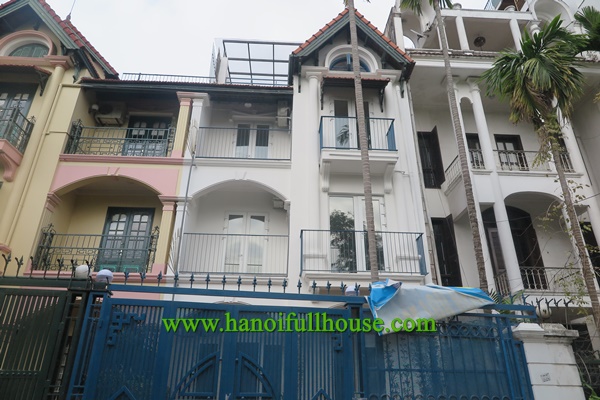 A nice Villa near West Lake for rent in Tay Ho