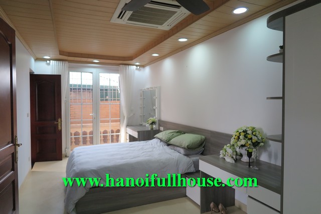 A modern house in Hoan Kiem dist for rent. 4 bedroom house with elevator