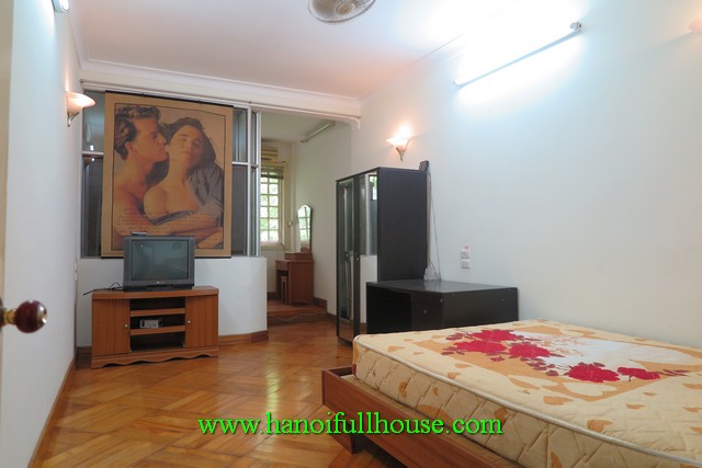 House in Ba Dinh for rent. A nice small house, quiet, safety and near downtown