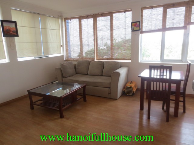 Tay ho serviced apartment for rent. 2 bedroom, fully furnished. Price 550$/month