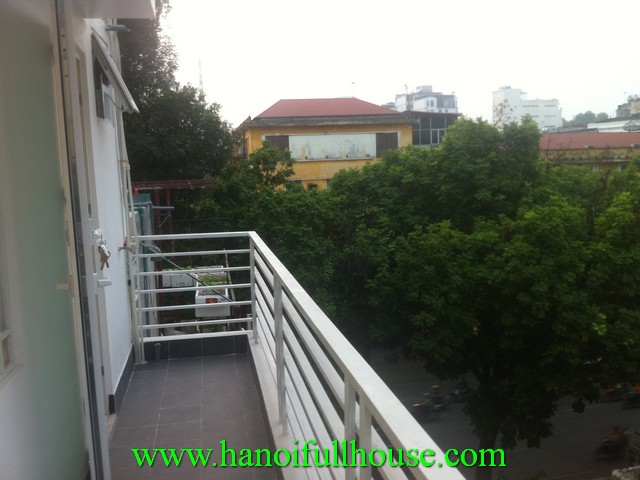 2 bedroom house for rent in Ngo Quyen street, Hoan Kiem dist, Ha Noi