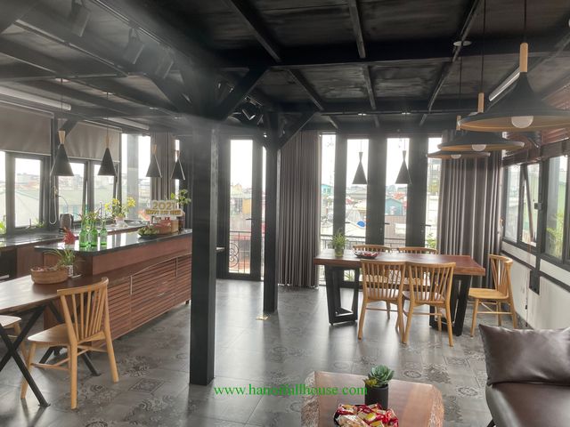 Modern renovated penthouse apartment on Au Co str-Tay Ho dist