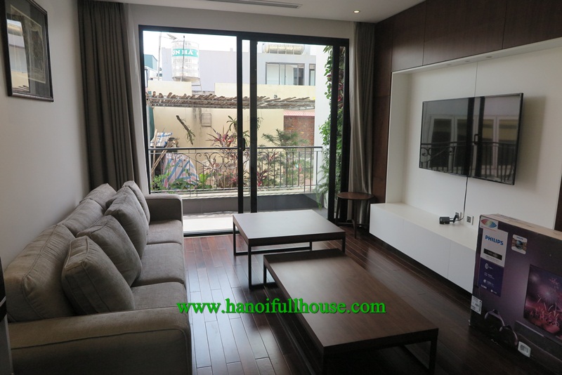 2 minutes to walk to West Lake, 2 bedrooms, luxury furnished for lease