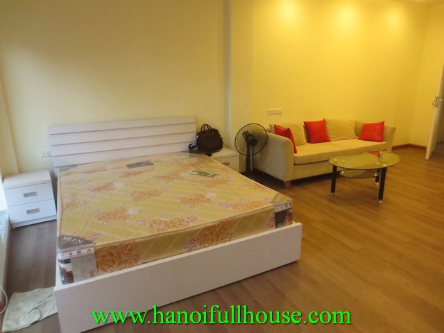 A modern serviced apartment in old quarter for rent. It is nearby Hoan Kiem lake
