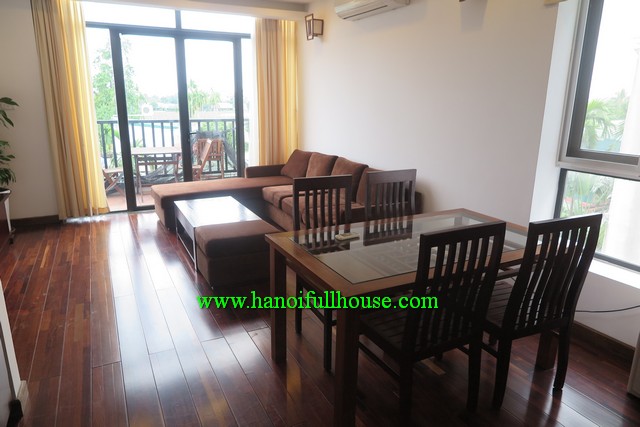 2 bedroom apartment with beautiful lake view in West Lake area for rent