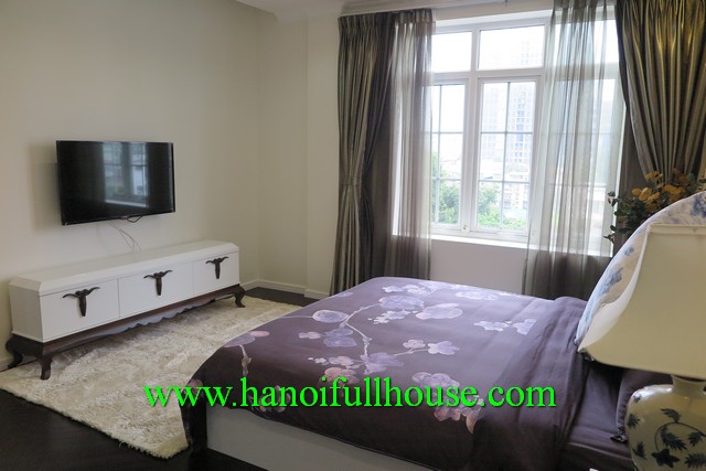 Hoan Kiem serviced apartment rental, 2 bedroom, modern design, balcony, wooden floor