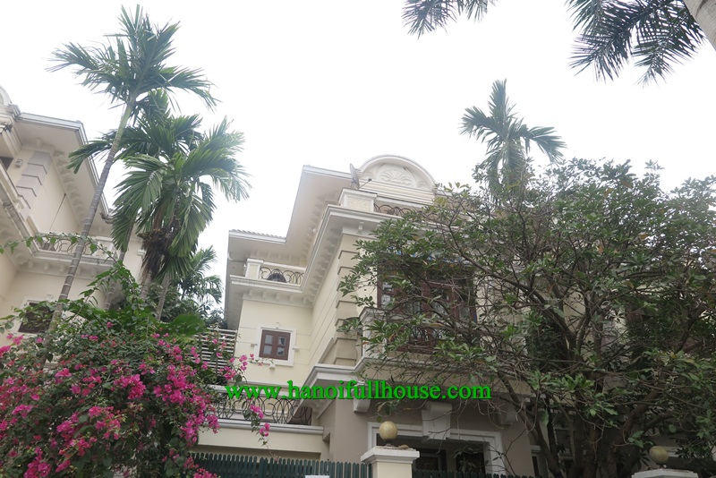 Elegent villa in Ciputra, five bedrooms, great price for lease.