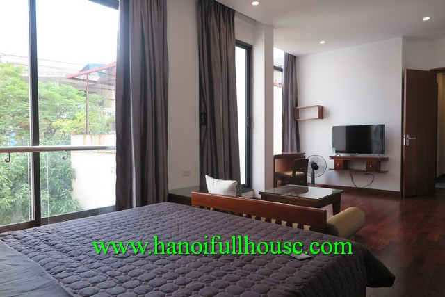 High value serviced apartment with one bedroom, brand new furniture, bright and modern