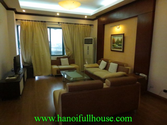 3 bedroom apartment rental in Lang Ha, Dong Da dist, Ha Noi