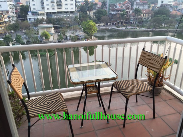 Find apartment in Truc Bach lake, 3 bedroom, balcony, modern furniture, security guard